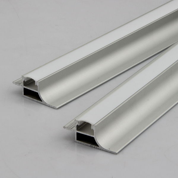 بروفيل انارة بدل مسكة للخزن العلوية  3 متر